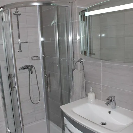 In Istrien 30362 Apartment Plomin